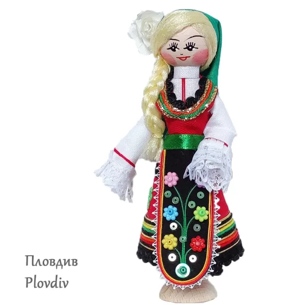 Пловдив - район (Plovdiv) сувенирна (битова) кукла 12.5cm