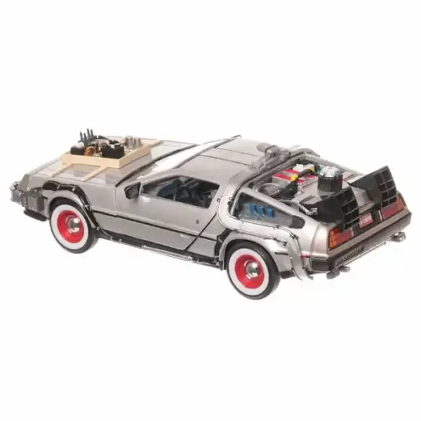 DeLorean Time Machine Back to the Future III 1:24 Welly 22444W